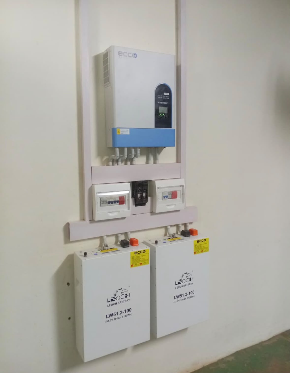 ECCO Inverter with LEOCH Battery Backup — Solgenix Solutions installation